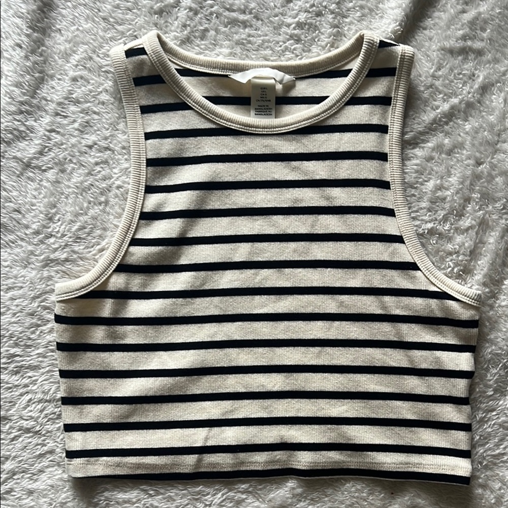 H&M Cream and Black Crop Top